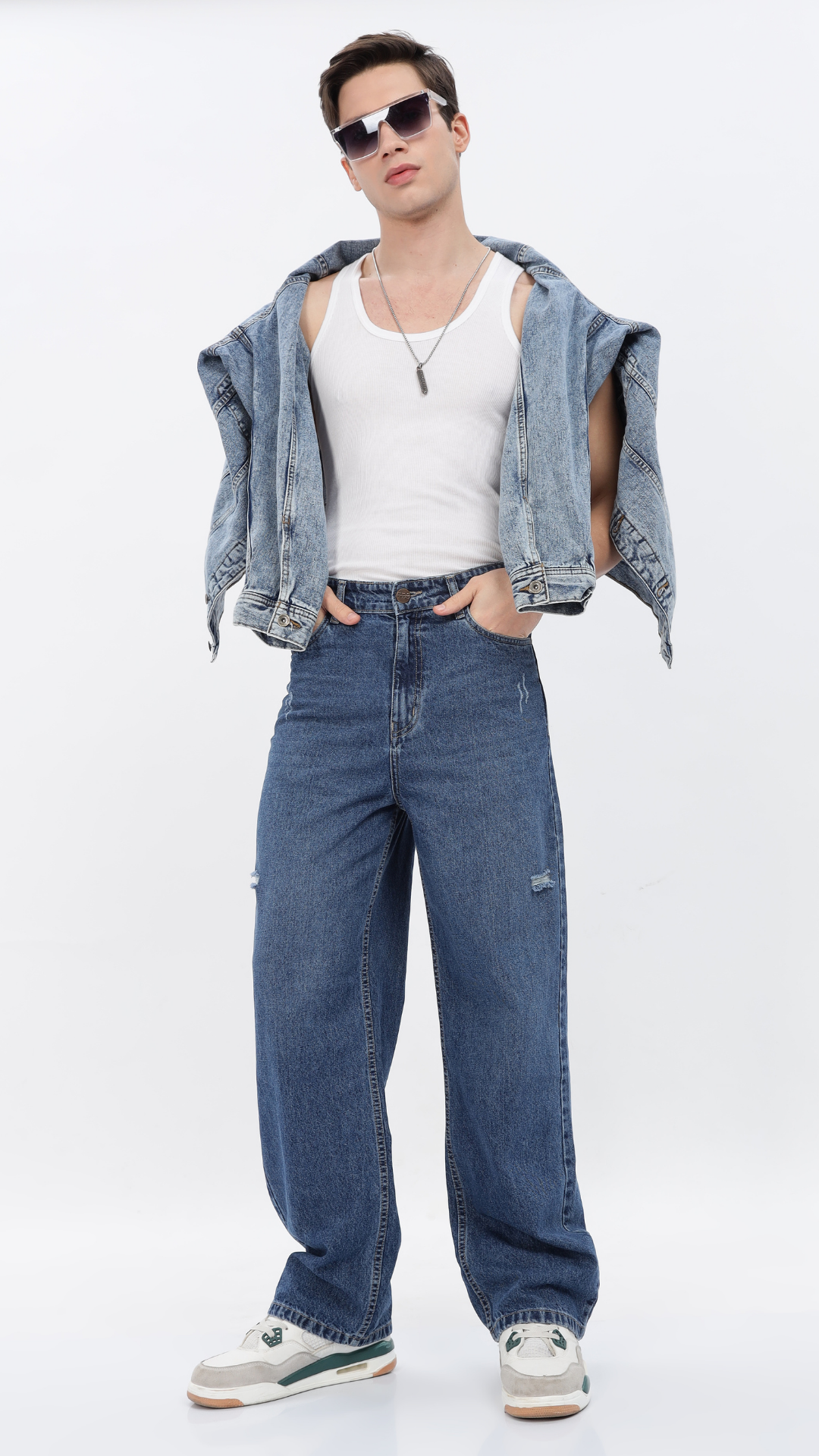 CLASSIC NALIED BLUE BAGGY FIT JEANS