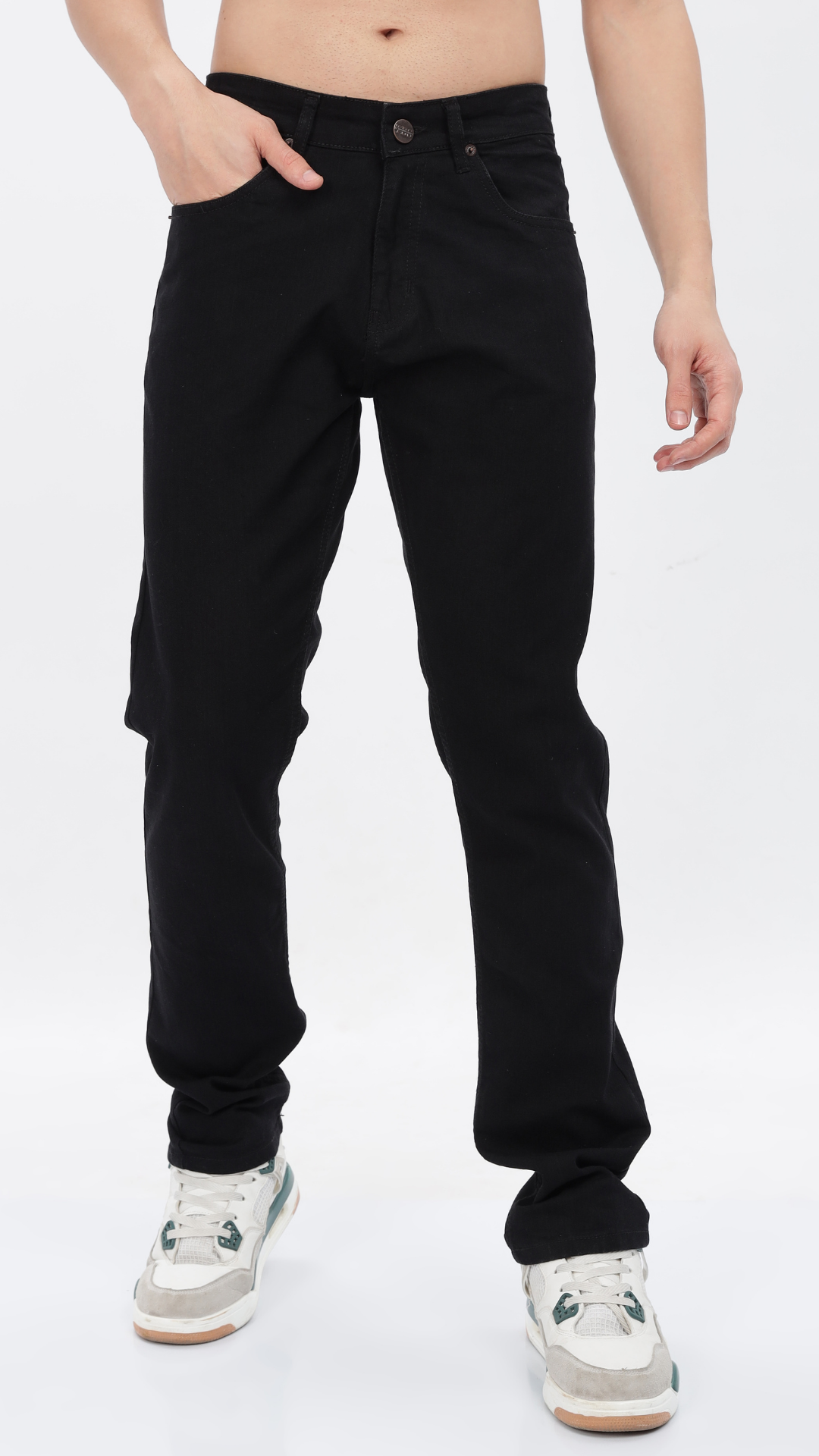 BLACK REGULAR FIT JEANS