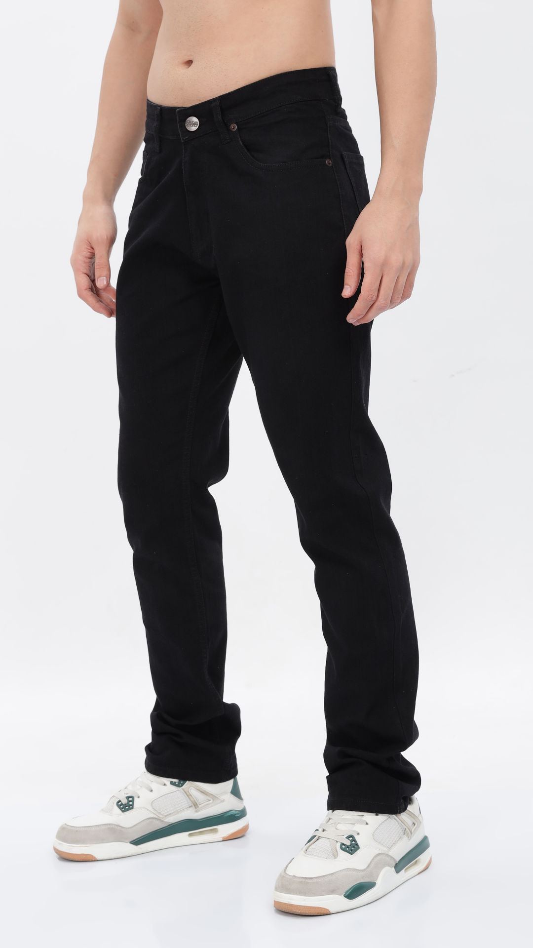 BLACK REGULAR FIT JEANS