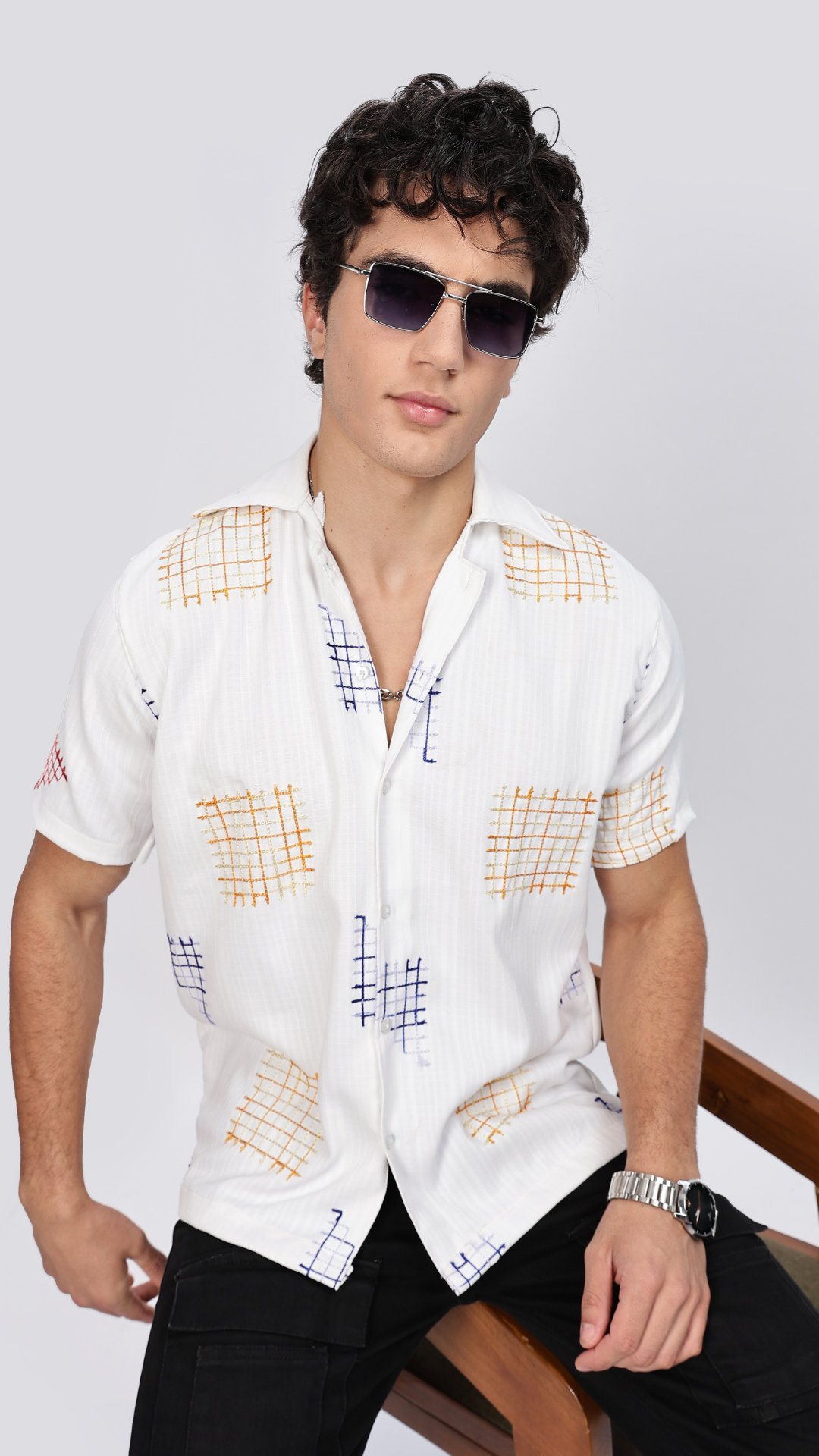 White Box Embroidery Shirt