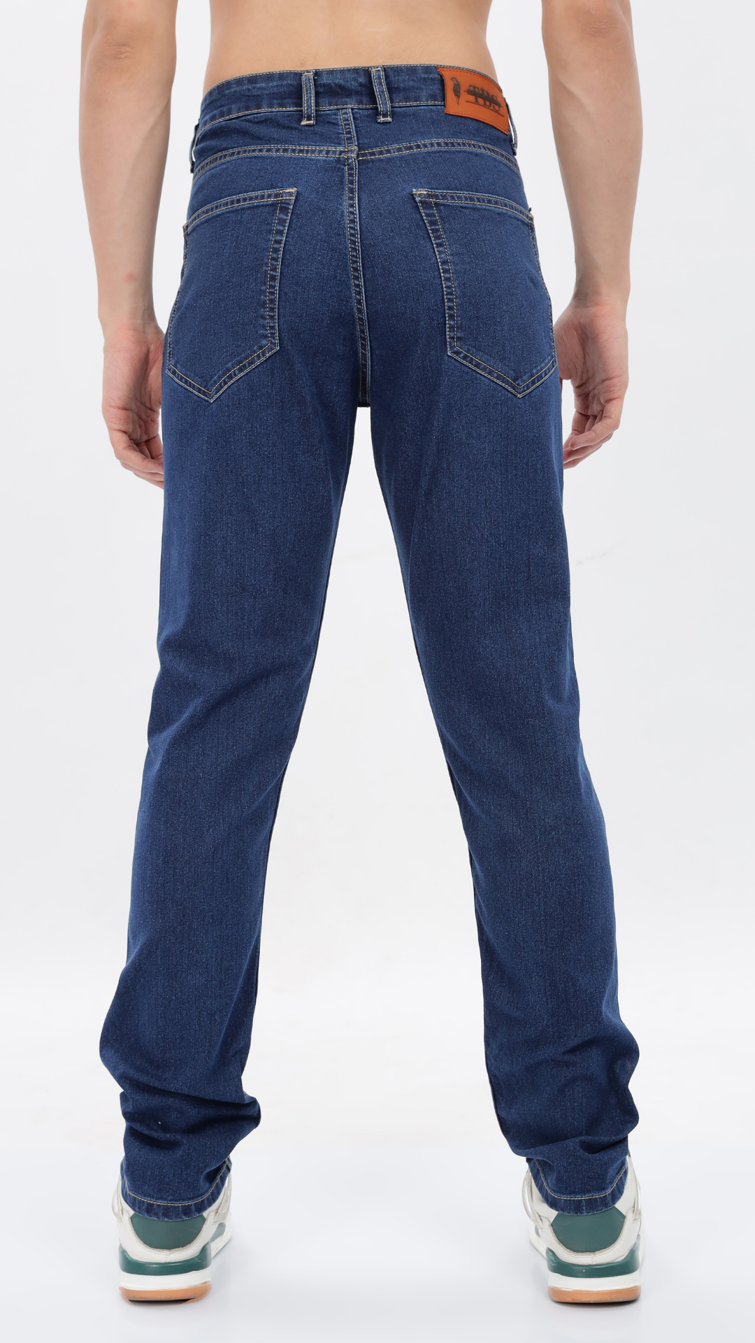 CLASSIC BLUE REGULAR FIT JEANS