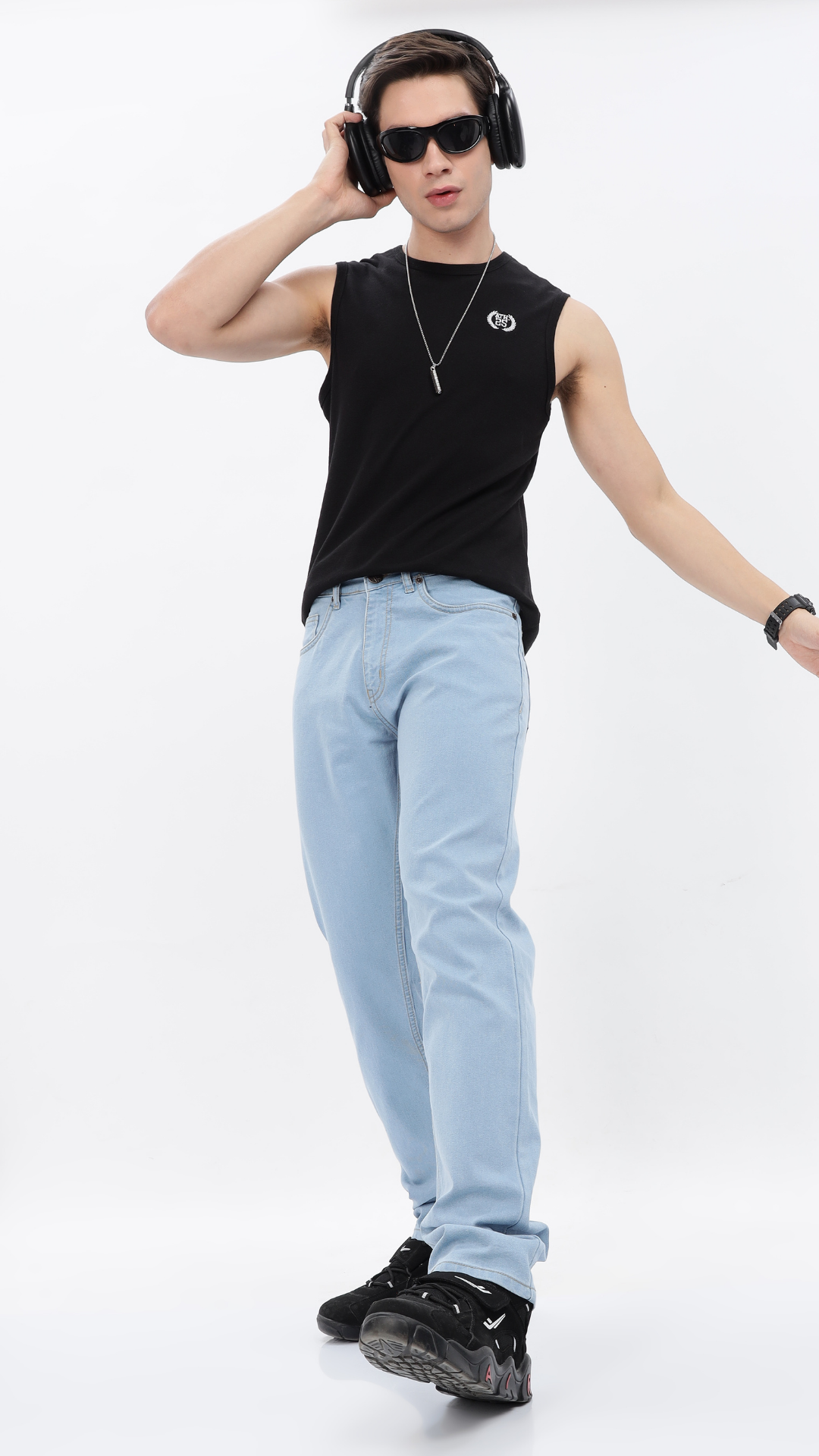 ICE BLUE REGULAR FIT JEANS